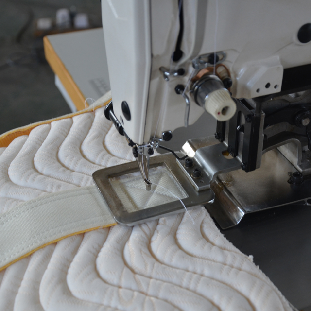 CLF1 床墊專用自動單縫式床墊拉手帶縫合機